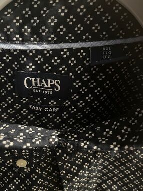 Chaps Men's Black Button-Down Shirt with Ivory Micro-Pattern